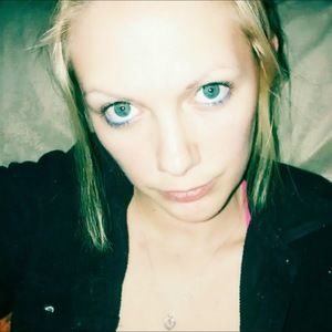 Meet your Posher, Christa